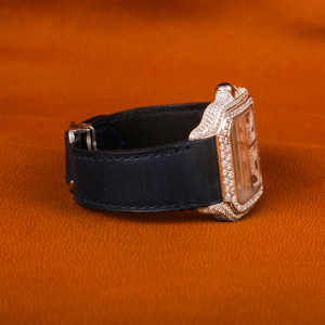 Montre en diamant de luxe avec ceinture en cuir bleu Moissanite ronde coupe demi glacé classique Date romaine Caractéristiques cadran carré de 41mm - Product Image 5