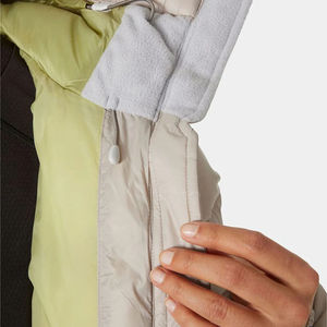 Doudoune d'hiver personnalisée pour femmes avec capuche réglable et col montant Nouveau Design Motif solide matelassé Fermeture à glissière à bulles - Product Image 5