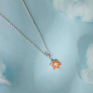 Colgante de plata floreciente para niños con cadena de eslabones para jóvenes amantes de la joyería de moda - Product Image 3