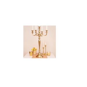 Pièce maîtresse de table de mariage indienne faite à la main Candélabre le moins cher Bougeoir fini noir Bougie Menorah disponible - Product Image 6