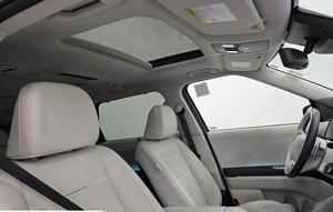 HYUNDAI PALISADE DE ALTA DEMANDA CON TRANSMISIÓN AUTOMÁTICA, ASIENTOS DE CUERO Y TECHO PANORÁMICO COMPLETO - Product Image 3