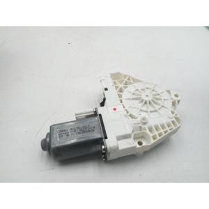 Motor Eléctrico para Ventanilla Delantera Derecha AUDI A1 Serie (8X1) (10>14) 8K0959802C - Product Image 1