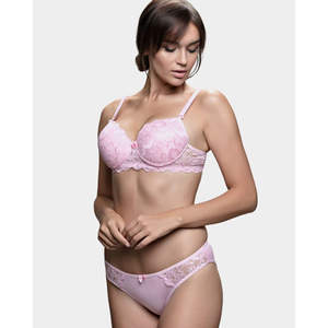 Conjunto de sujetador con aros y relleno de encaje convertible 250, con efecto push-up, copa triangular, estampado de logo y lazo decorativo, y braguita hipster. - Product Image 6