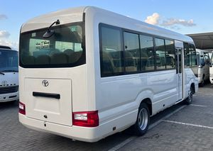 AUTOBUS USATO 2020 TOYOTA COASTER MOTORE 4.2L 1HZ 6 CILINDRI 23+ POSTI CAVALLERZE FRIZIONATE NON CONOSCIBILI TRASMISSIONE MANUALE - Product Image 6