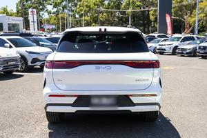 2025 B Y D SEA-LION 8 Dynamic FWD Auto F Aurora White - Product Image 3