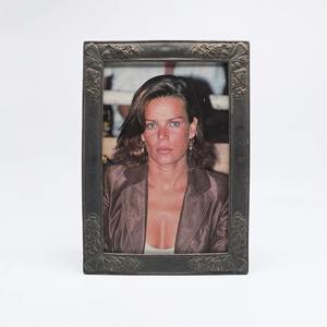 <b>Antique</b> Bronze Floral Design <b>Photo</b> <b>Frame</b> Elegant Tabletop Decorative Picture <b>Frame</b> Vintage Style Home Decor Gift Option - Product Image 1