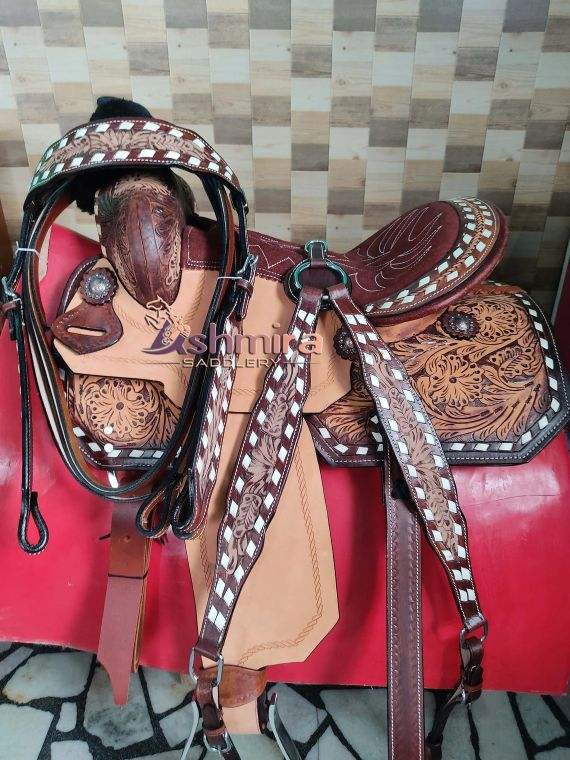 สีน้ำตาล