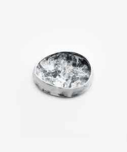 Plateau de service artisanal en résine époxy avec des bols profonds et majestueux pour des dîners exclusifs et des cadeaux (MOQ 50 pièces) - Product Image 1