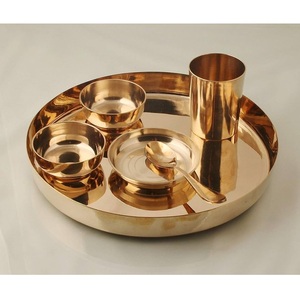 Juego de artículos de cena martillados tradicionales indios Kit de taza al por mayor ecológico y saludable Thali de cobre grande - Product Image 6