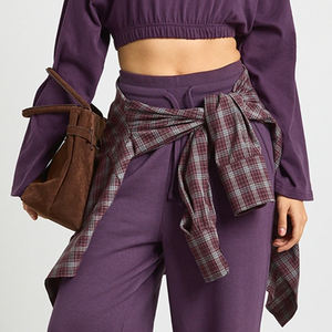 Ensemble de survêtement deux pièces pour femme, couleur unie, personnalisable avec logo / Vêtements de sport décontractés et respirants pour femme 2026 - Product Image 3