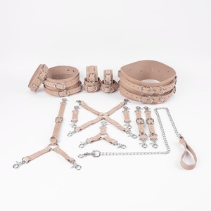 Ensemble de retenue BDSM 16 pièces de différentes couleurs et options de quincaillerie ceinture et menottes de cuisse BDSM-0013 en cuir de vachette véritable - Product Image 6