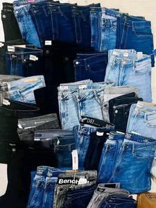 EN STOCK Jeans de Mezclilla Casuales Rectos Lavados para Hombre y Mujer, Diseño Estampado, Diseños Mixtos de Alta Calidad, Ropa Super Ajustada - Product Image 2