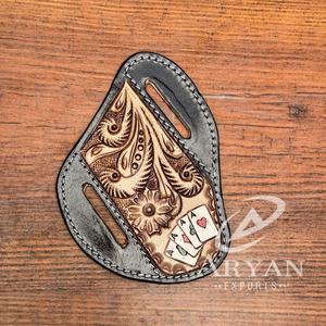 Fourreau de couteau en cuir usiné à la main peint à la main quatre as ceinture fourreau de couteau de trappeur porte-couvercle en cuir véritable personnalisé occidental - Product Image 1