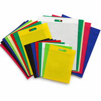 Sac en non-tissé laminé durable à poignée découpée thermosoudée par ultrasons, sac écologique en D-cut pour événements commerciaux, expositions, mariages et cadeaux promotionnels