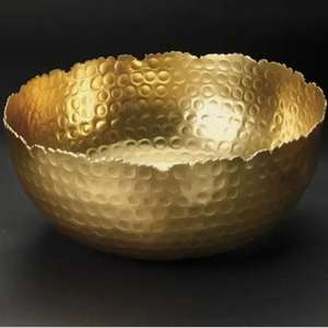 Bol de service en métal résistant aux taches pour servir des salades colorées bol en acier inoxydable au design intemporel pour toutes les occasions - Product Image 6