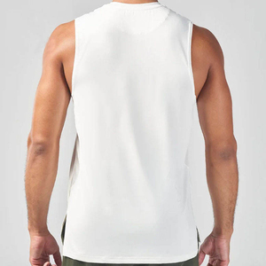 Camiseta sin mangas para hombre hecha de material de algodón y poliéster para actividades informales y deportivas, ideal para sesiones de entrenamiento de verano - Product Image 3