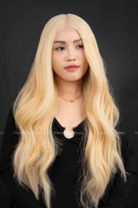 Perruque blonde dentelle frontale Cheveux vierges vietnamiens aspect naturel Prix d'usine - Product Image 4