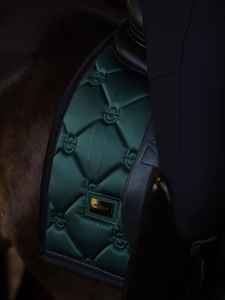 Almohadilla de sillín de doma de Estocolmo ecuestre verde esmeralda Full Cob Pony personalizable sus logotipos y embalaje con etiquetas - Product Image 2