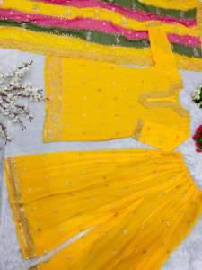 Nouveau Designer Heavy Faux Georgette Sharara Suit Set Avec Haut Brodé et Dupatta pour les Occasions de Mariage Ethnique Festif - Product Image 5