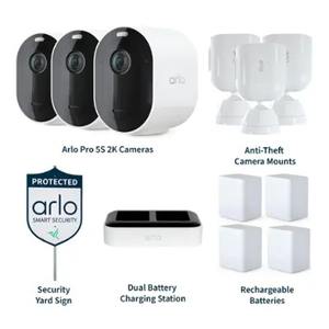Foco de cámara de seguridad inalámbrica Arlo Pro 2K para exteriores, alimentado por batería con alertas inteligentes, Wi-Fi de doble banda, visión nocturna en color, 2K - Product Image 1