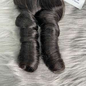 Top Produit populaire Extension de cheveux Cheveux à la vapeur Bouncy Curl Weft Bundle en stock Couleur naturelle Aucune perte - Product Image 5