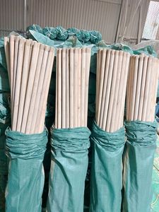 Palo de Escoba de Madera Aserrada de Abeto/Roble/Teca con Certificación RoHS, Hecho en Sudáfrica - Product Image 3