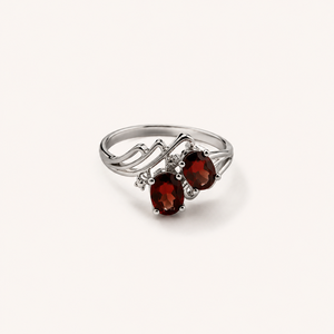 Bague pour homme en rhodium plaqué avec grenat marquise, pierre précieuse naturelle taille ovale, bijoux fins - Product Image 5