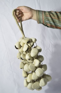 Sonajero de vaina de semilla BURAHOL KLUWAK hecho a mano/agitador ecológico Natural-soporte de instrumento de cuerda hierro + Material ABS hecho en Indonesia - Product Image 2