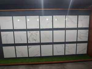 Azulejos de suelo de ducha de venta directa de fábrica 60x60 azulejos de porcelana pulida esmaltada para interiores de mármol negro para Baño - Product Image 3