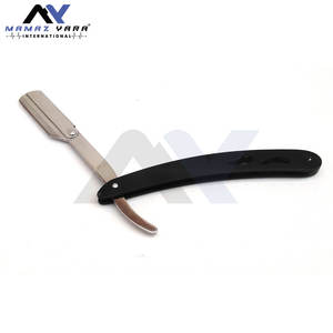 Navaja de Afeitar Profesional Negra y Plateada para Barba, Corte Preciso, para Bigote y Barba, con Bloqueo Oscilante Negro - Product Image 6