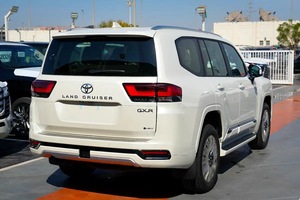 Nuovissimo Toyota Land Cruiser VXR SUV 2026, 399 CV, 7 Posti, Tetto Apribile, Specifiche GCC, Motore a Benzina 6 Cilindri, Trasmissione Automatica, Guida a Sinistra - Product Image 6