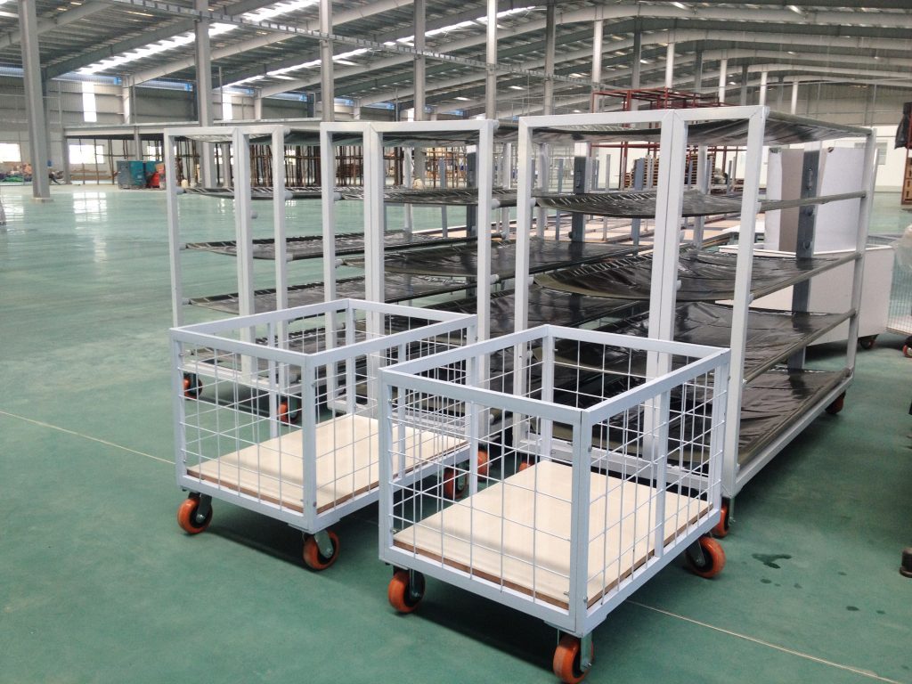 SS Dressing Trolley Lab Fittings 4 Wheel Hospital Stainless Steel Trolley