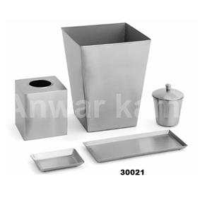 Ensemble d'accessoires de salle de bain en métal argenté 5 pièces corbeille à papier couverture de savon plateau pour décor de comptoir de salle de bain - Product Image 1