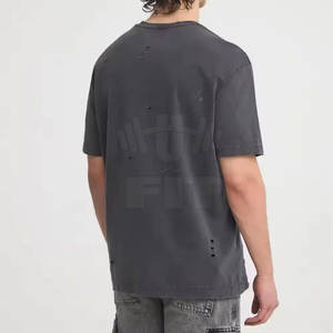 OEM al por mayor de encargo de los hombres desgastados camiseta transpirable de color sólido de punto suave y cómodo con patrón impreso - Product Image 4