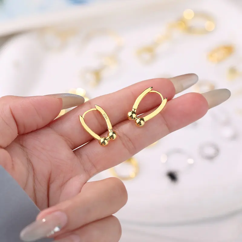 Wholesale 925 sterling silver 2024 18k gold hoop earrings fashion trendy geometric drop hoop earring for women