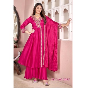 Travail de broderie lourde Vichitra tissu Designer Kurti ensemble avec mousseline de soie Chinon pour les femmes mariage et fête ethnique porter indien - Product Image 1