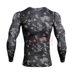 T-shirt de compression haute qualité pour homme, coupe ajustée, col rond, respirant, séchage rapide, anti-plis, en Spandex/Nylon, manches longues, rehausse la silhouette - Product Image 3