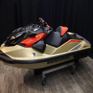 ENVÍO GRATUITO Moto Acuática Sea-Doo RXP-X 325 Tech BRP Premium A iBR 2025 en Color Bronceado Metálico/Rojo Lava + REMOLQUE GRATIS - Product Image 2