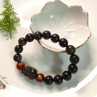 Bracelet en obsidienne dorée avec breloque en agate rouge Wealth Pi Xiu pour cadeau de Noël et accessoire vestimentaire