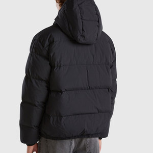 Chaquetas Acolchadas de Lona para Hombre de Primera Calidad Hechas en Pakistán, Diseño Personalizado OEM/ODM al por Mayor - Product Image 2