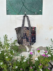 Quilted Patchwork Cotton Bohemian Fashion Tote Bag Eco-Friendly Sustainable Reversible Large Grocery Shopping Tote for Spring - Product Image 3