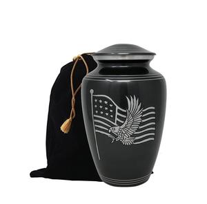โกศโลหะทำด้วยมือสำหรับเผาเถ้ากระดูกผู้ใหญ่พร้อมถุงกำมะหยี่แบบอเมริกันโกศขนาดพิเศษ - Product Image 1