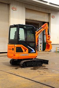 Mini-excavatrice LG6020 G4 avec flèche pivotante |   Largeur de voie rétractable |   Diesel 20 CV |   pour les espaces extrêmement étroits - Product Image 5