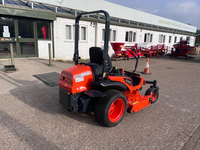 Tondeuse autoportée commerciale sans fil Kubota ZD1211 de 42 pouces à braquage zéro pour jardins et pelouses