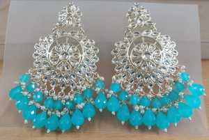 Boucles d'oreilles en perles d'inspiration indienne pour femmes pour le travail et les tenues de repos - Product Image 5