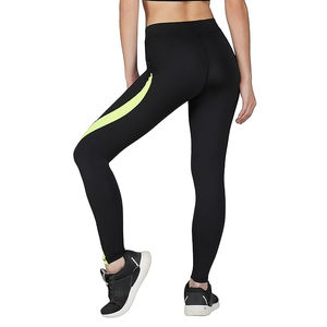 Pantalons de yoga évasés à taille haute respirants en gros, vêtements de sport pour femmes, fabrication au Pakistan - Product Image 6