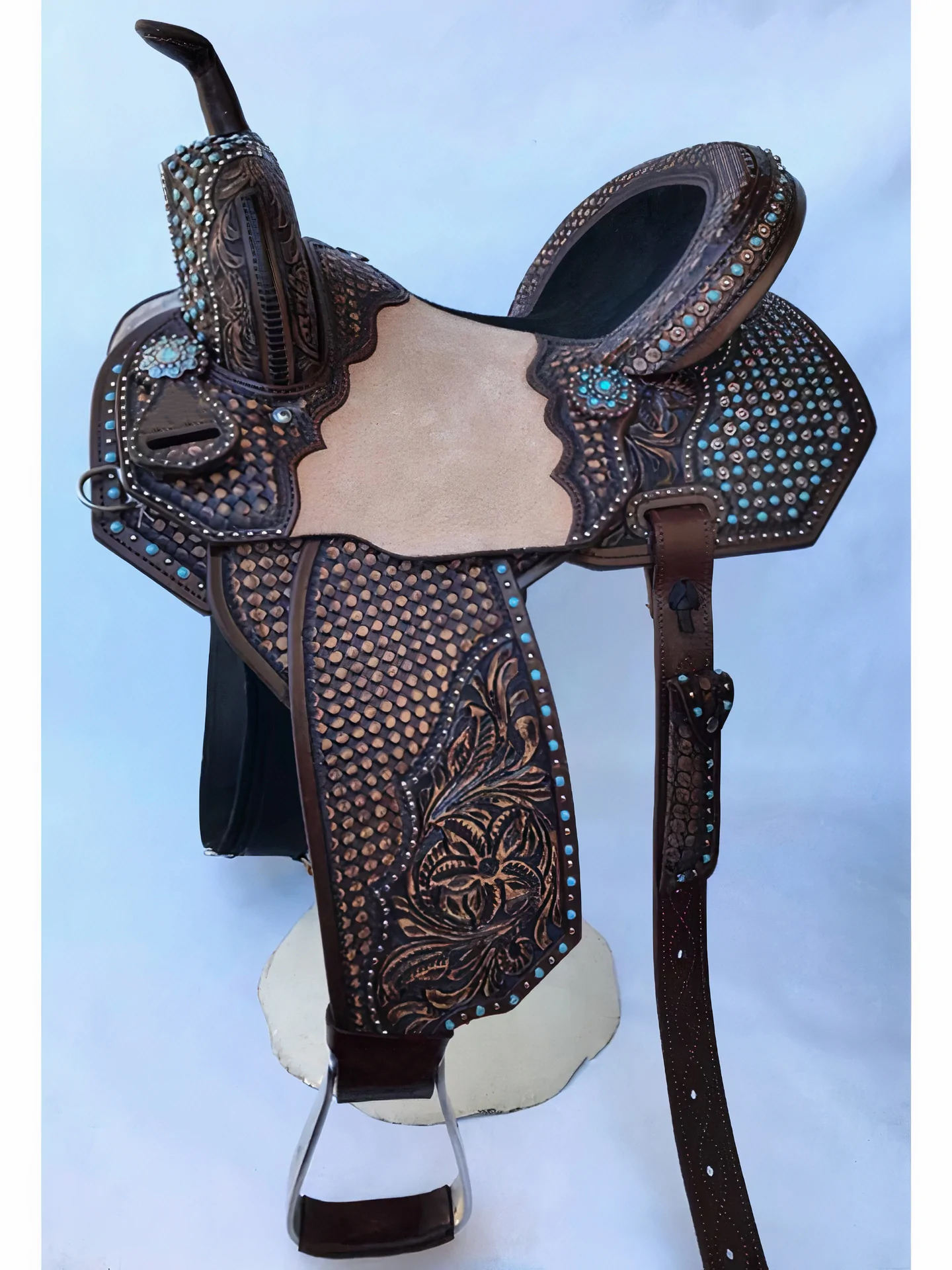 สีน้ำตาลเข้ม