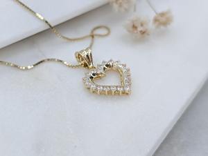 Nuevo Collar con Colgante de Corazón de Diamante Moissanite VVS con Oro de 14k, Joyería Fina, Regalo para Ella a Bajo Precio de JBR & Co - Product Image 2