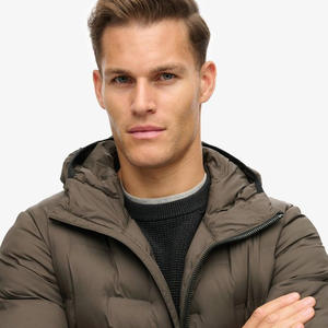 Veste matelassée coupe-vent personnalisée |   Vêtement d'hiver chaud et isolé en gros |   Fournisseur de vestes épaisses imperméables - Product Image 3