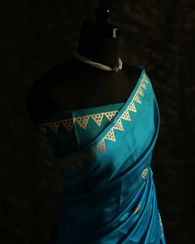 Handbedrukte Ruwe Zijde Saree Blauw Met Roze Vulling Kleur Met Machine Borduurwerk Sarees Fabrikant Van India Designer Sarees